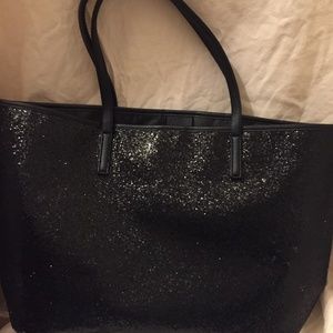 Oversized sequin sassy purse
